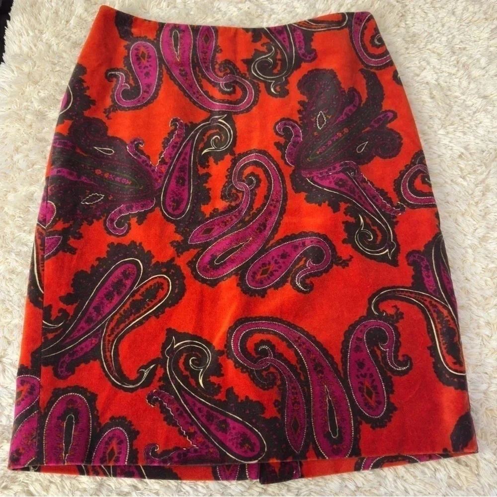 Talbots Womens Paisley Velvet Pencil skirt size 4 Petite